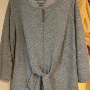Liz Claiborne Light Weight Gray Top